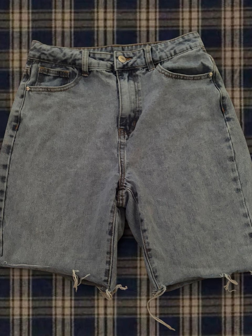 blue denim jorts ⋆˚꩜。